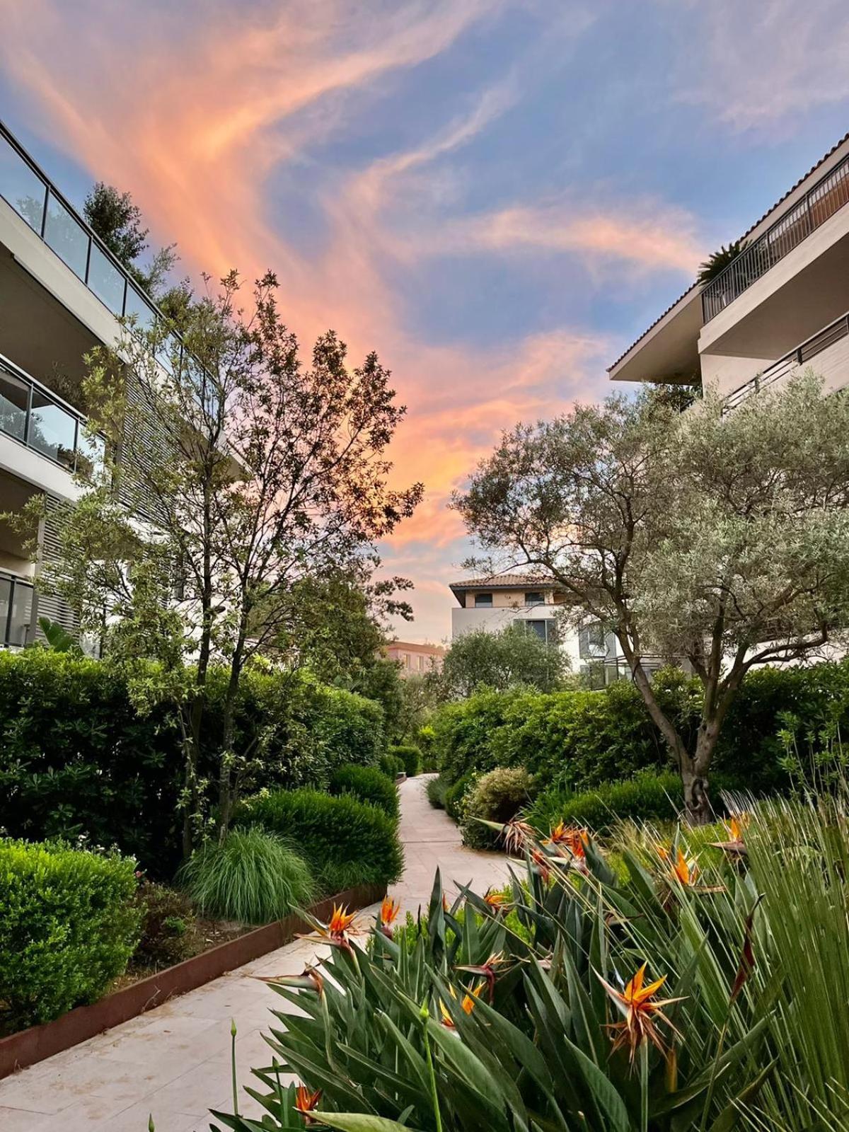 Exclusive Resort Apartments With Parking Saint-Tropez Kültér fotó
